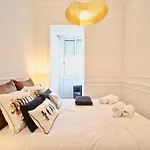Akicity Amoreiras Noble Apartament *